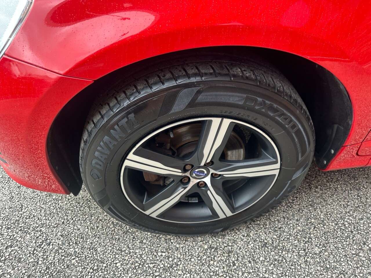 2017 VOLVO XC60 2017 VOLVO XC60