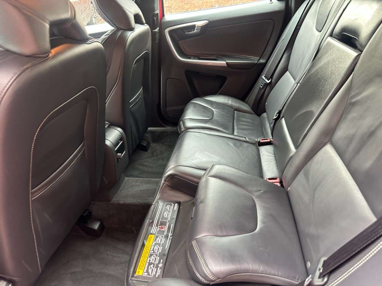 2017 VOLVO XC60 2017 VOLVO XC60