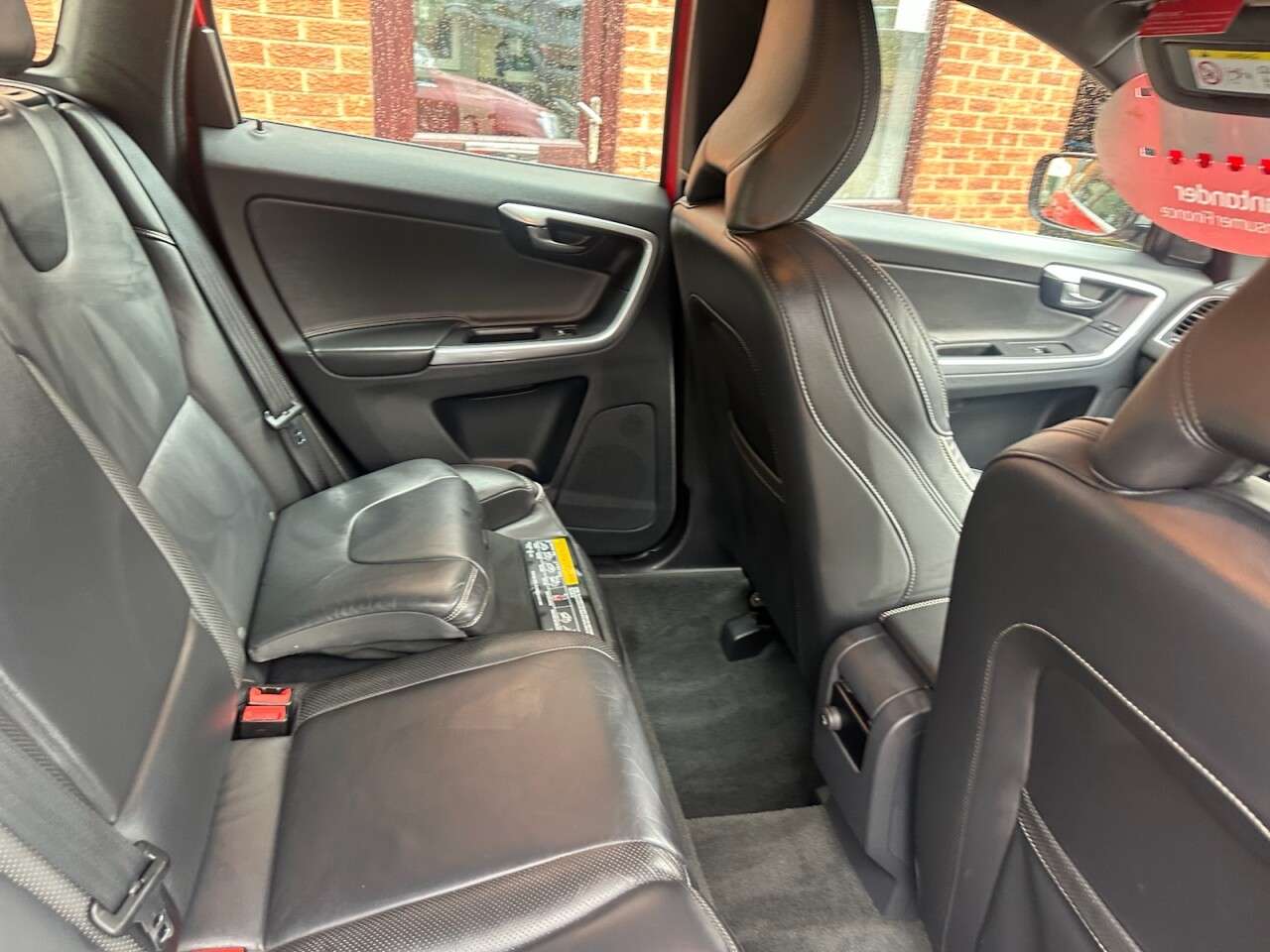 2017 VOLVO XC60 2017 VOLVO XC60