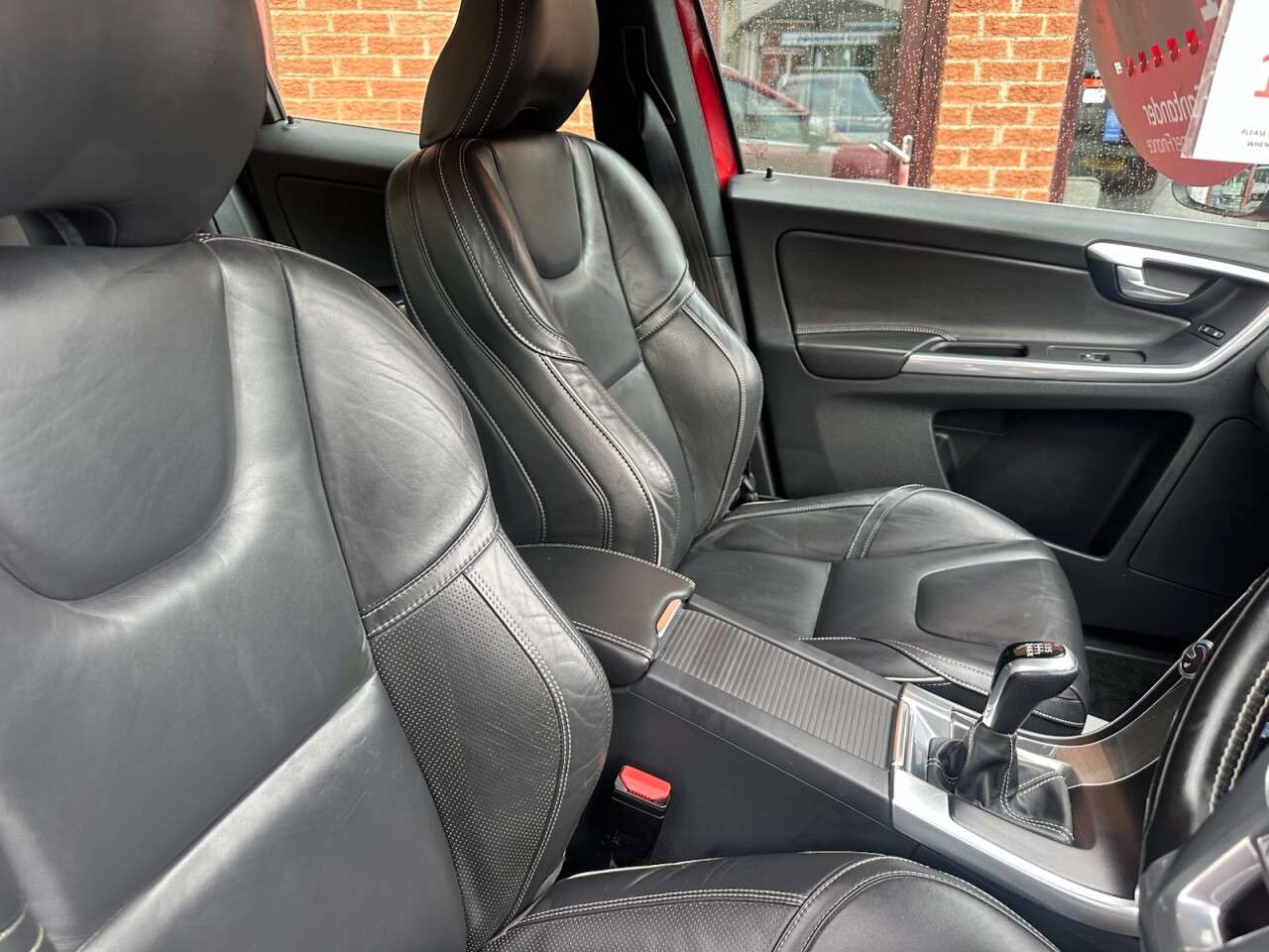 2017 VOLVO XC60 2017 VOLVO XC60