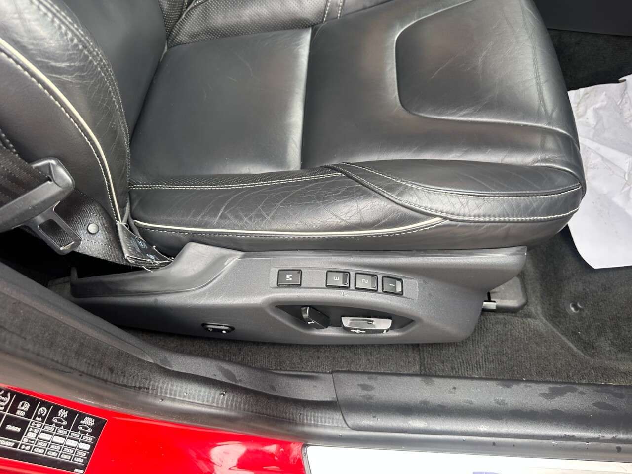 2017 VOLVO XC60 2017 VOLVO XC60