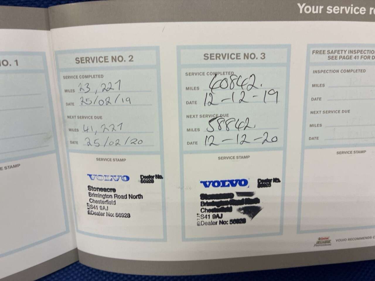 2017 VOLVO XC60 2017 VOLVO XC60