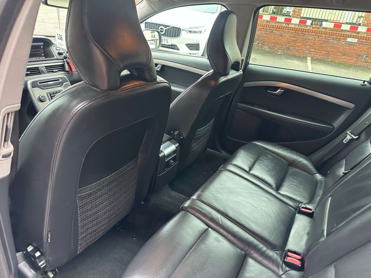 2012 VOLVO XC70 2012 VOLVO XC70