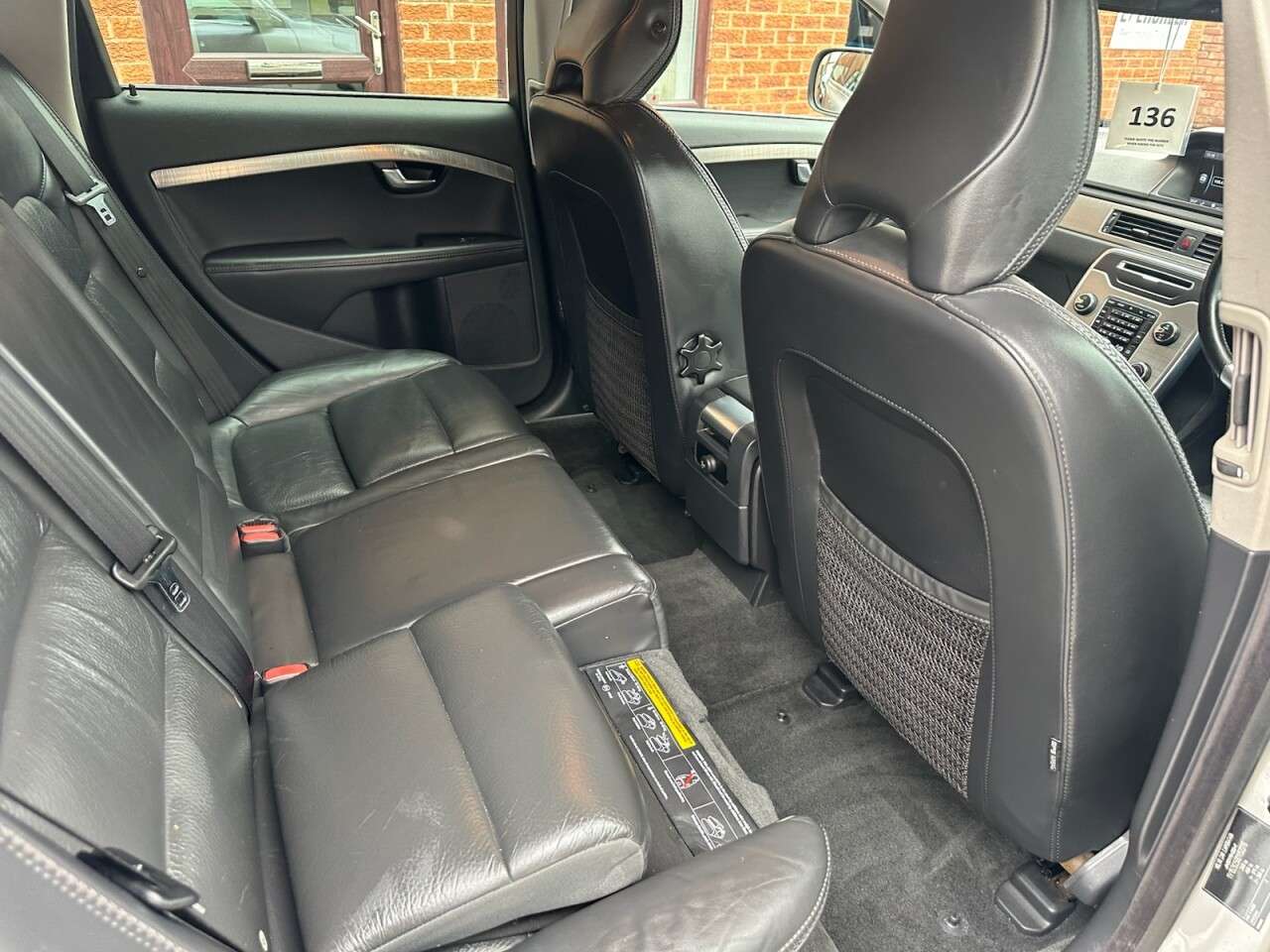 2012 VOLVO XC70 2012 VOLVO XC70