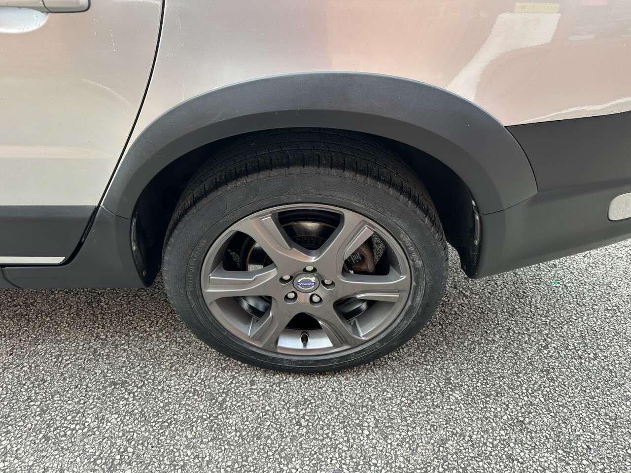 2012 VOLVO XC70 2012 VOLVO XC70