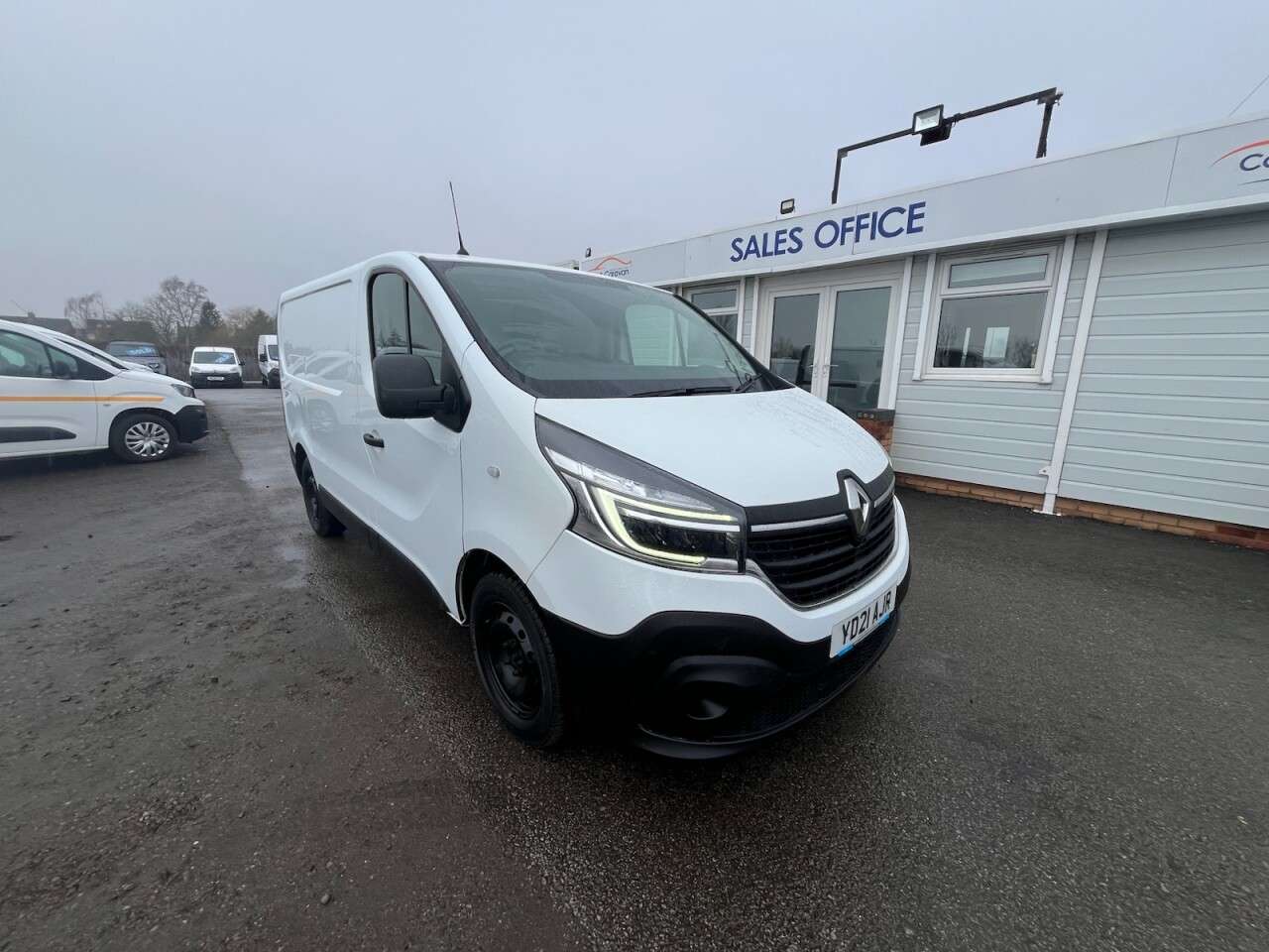 2021 RENAULT TRAFIC 2021 RENAULT TRAFIC