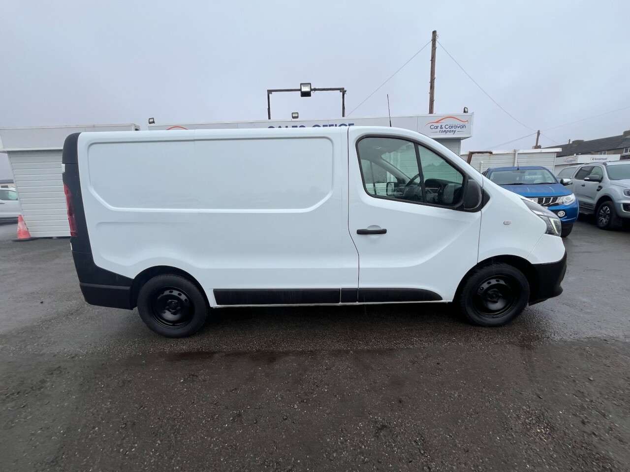 2021 RENAULT TRAFIC 2021 RENAULT TRAFIC