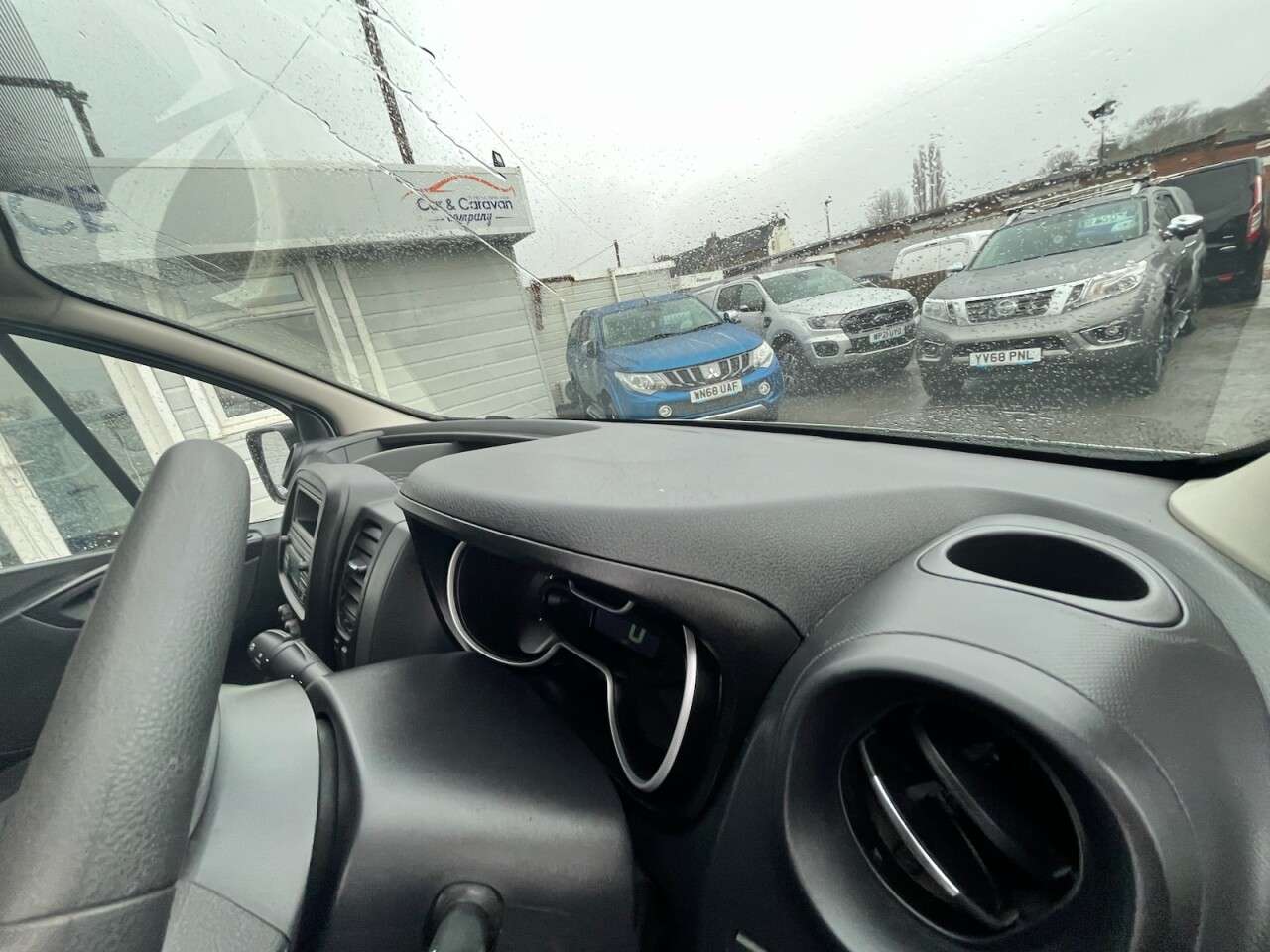 2021 RENAULT TRAFIC 2021 RENAULT TRAFIC