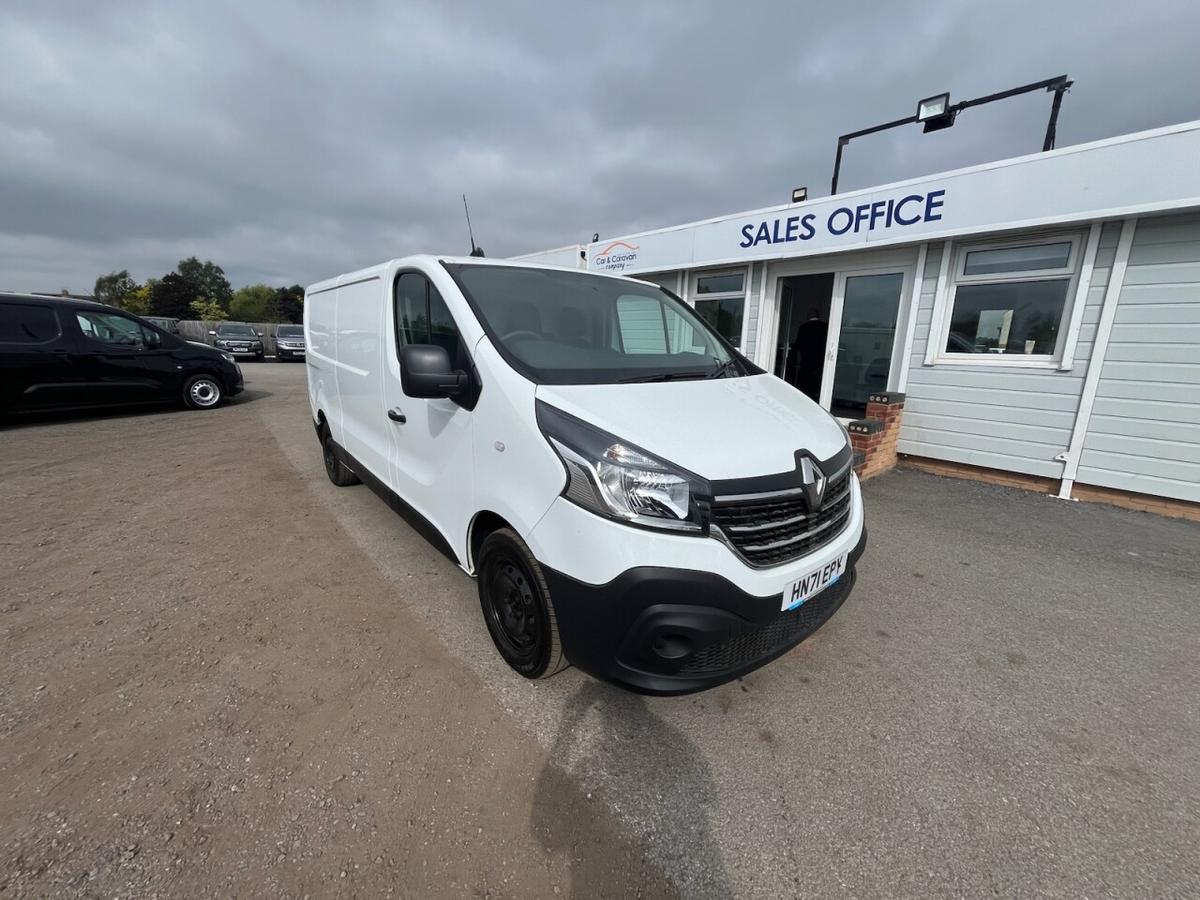 Check out this Renault Trafic 2021 Diesel Manual