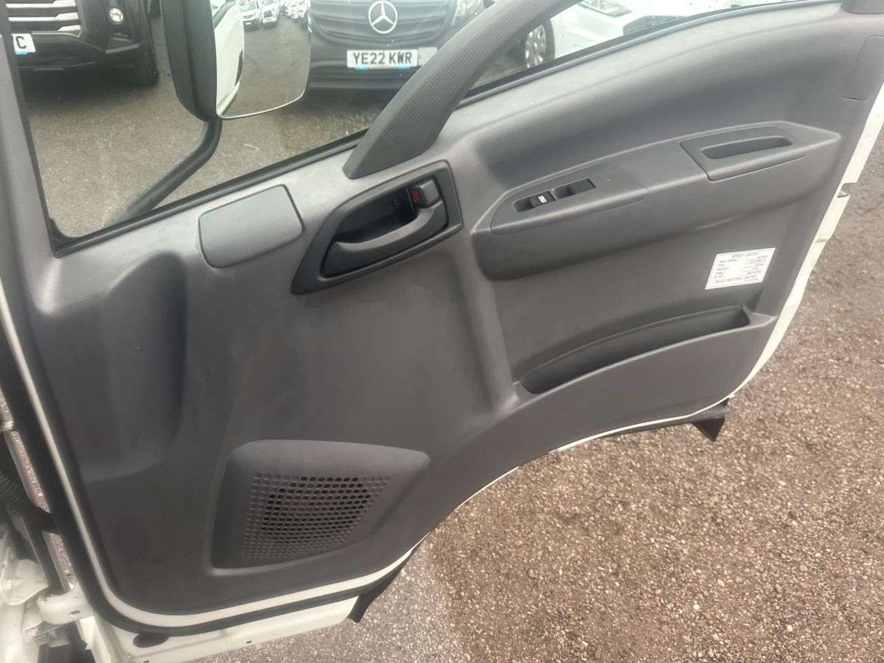 2017 ISUZU FORWARD 2017 ISUZU FORWARD