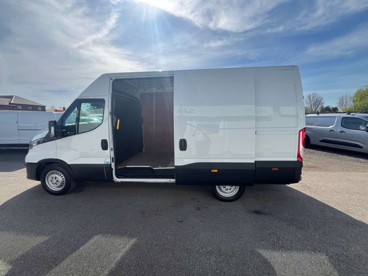 2023 IVECO DAILY 2023 IVECO DAILY
