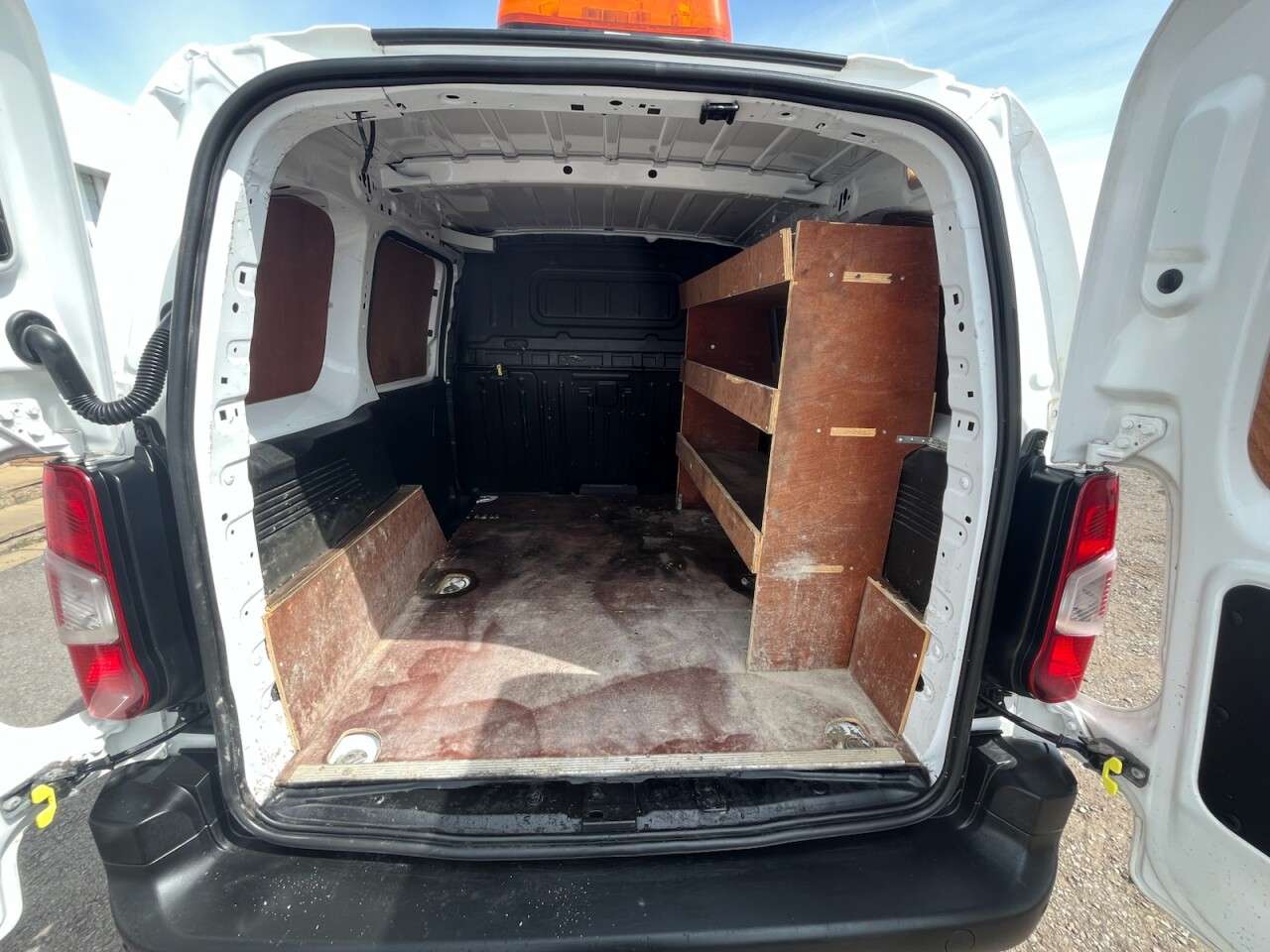 2021 PEUGEOT PARTNER 2021 PEUGEOT PARTNER