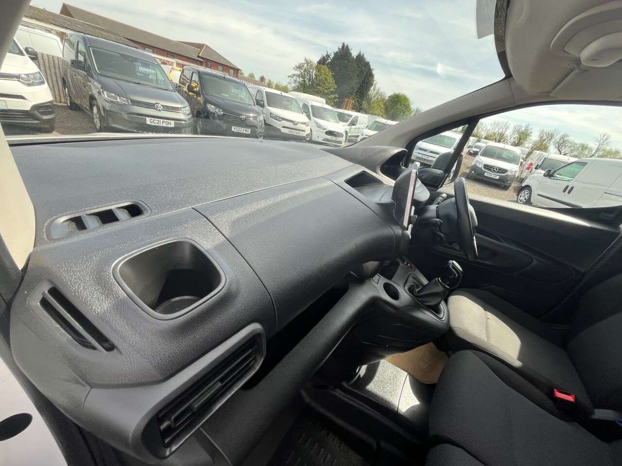 2021 PEUGEOT PARTNER 2021 PEUGEOT PARTNER