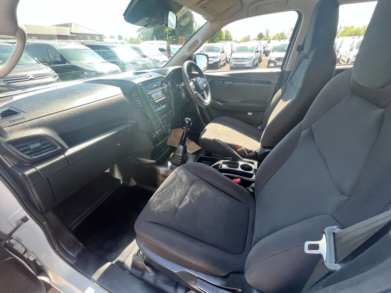 2021 ISUZU D-MAX 2021 ISUZU D-MAX