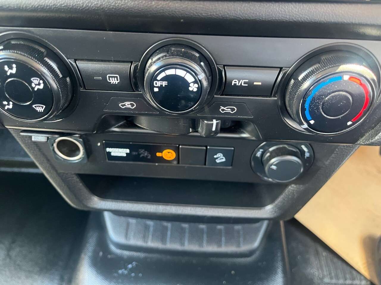 2021 ISUZU D-MAX 2021 ISUZU D-MAX