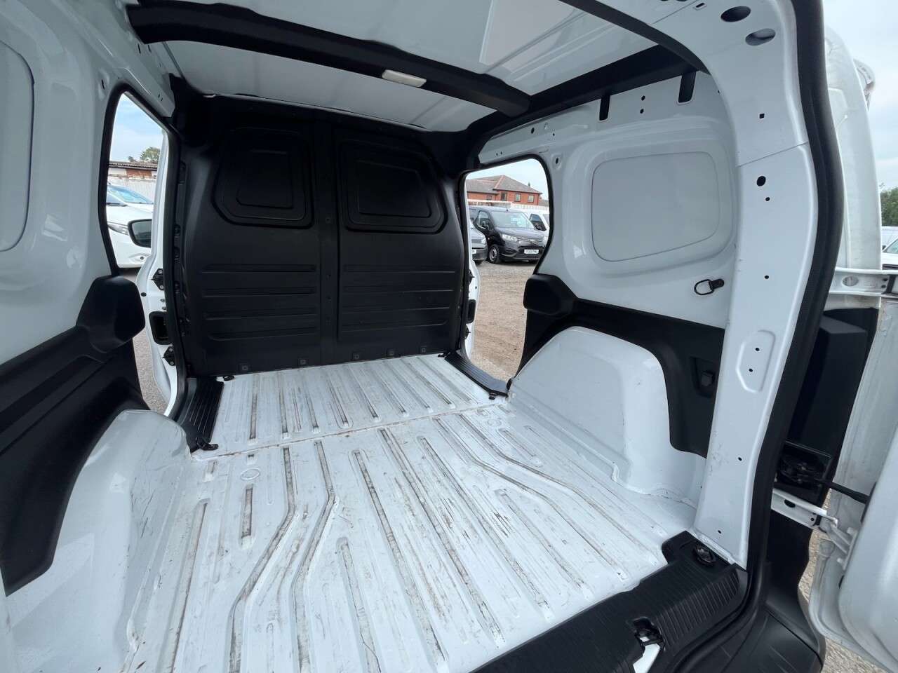 2023 RENAULT KANGOO 2023 RENAULT KANGOO