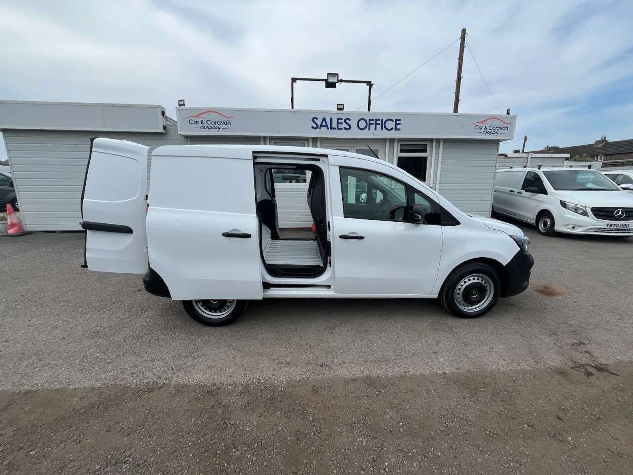 2023 RENAULT KANGOO 2023 RENAULT KANGOO