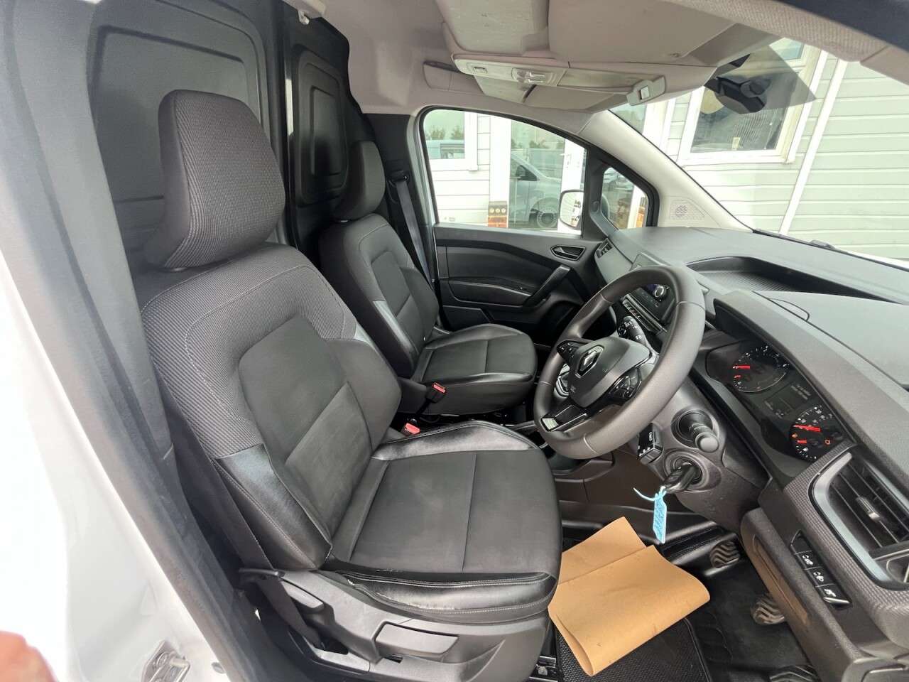 2023 RENAULT KANGOO 2023 RENAULT KANGOO