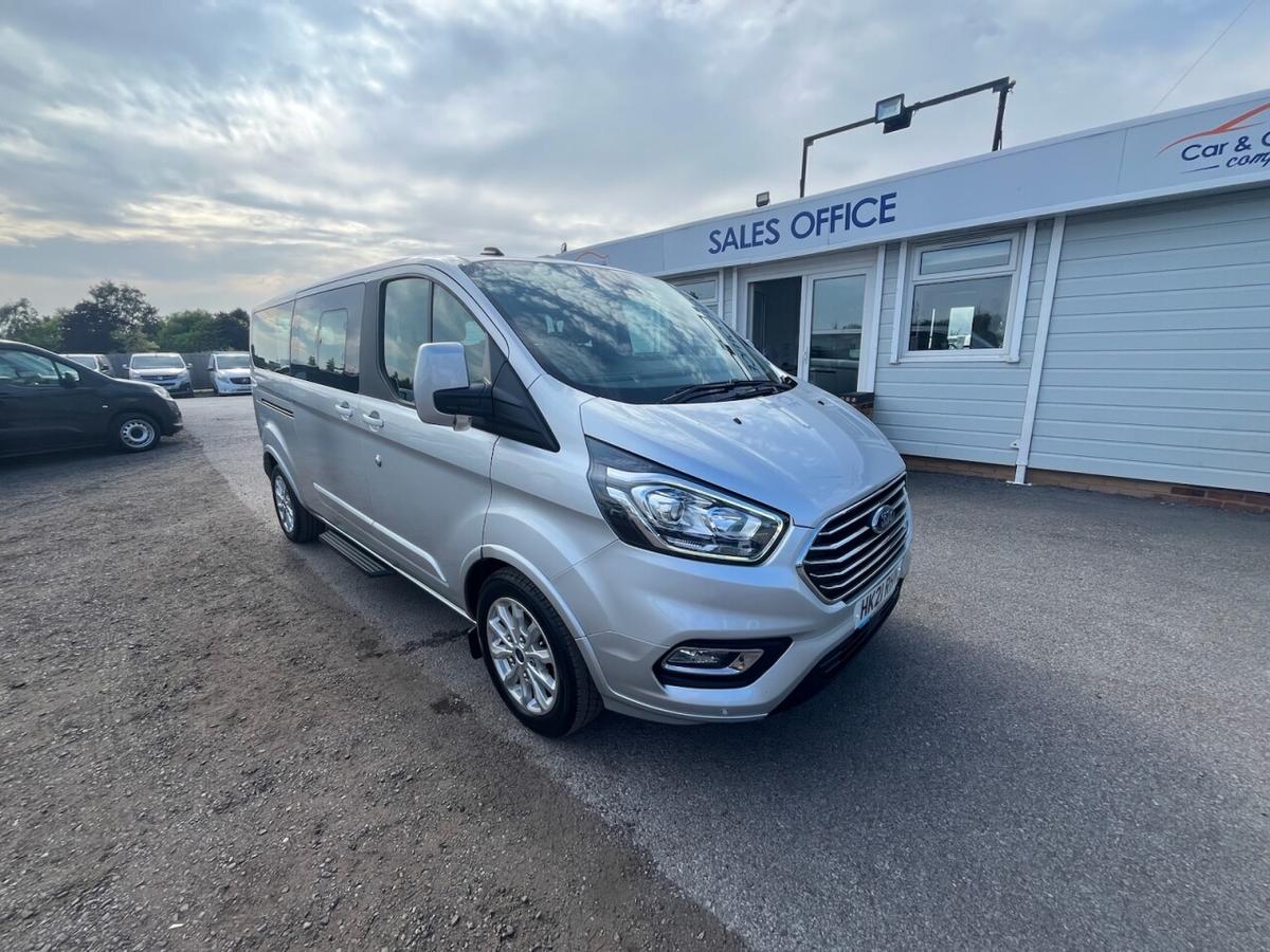 Check out this Ford Tourneo Custom 2021 Diesel Manual