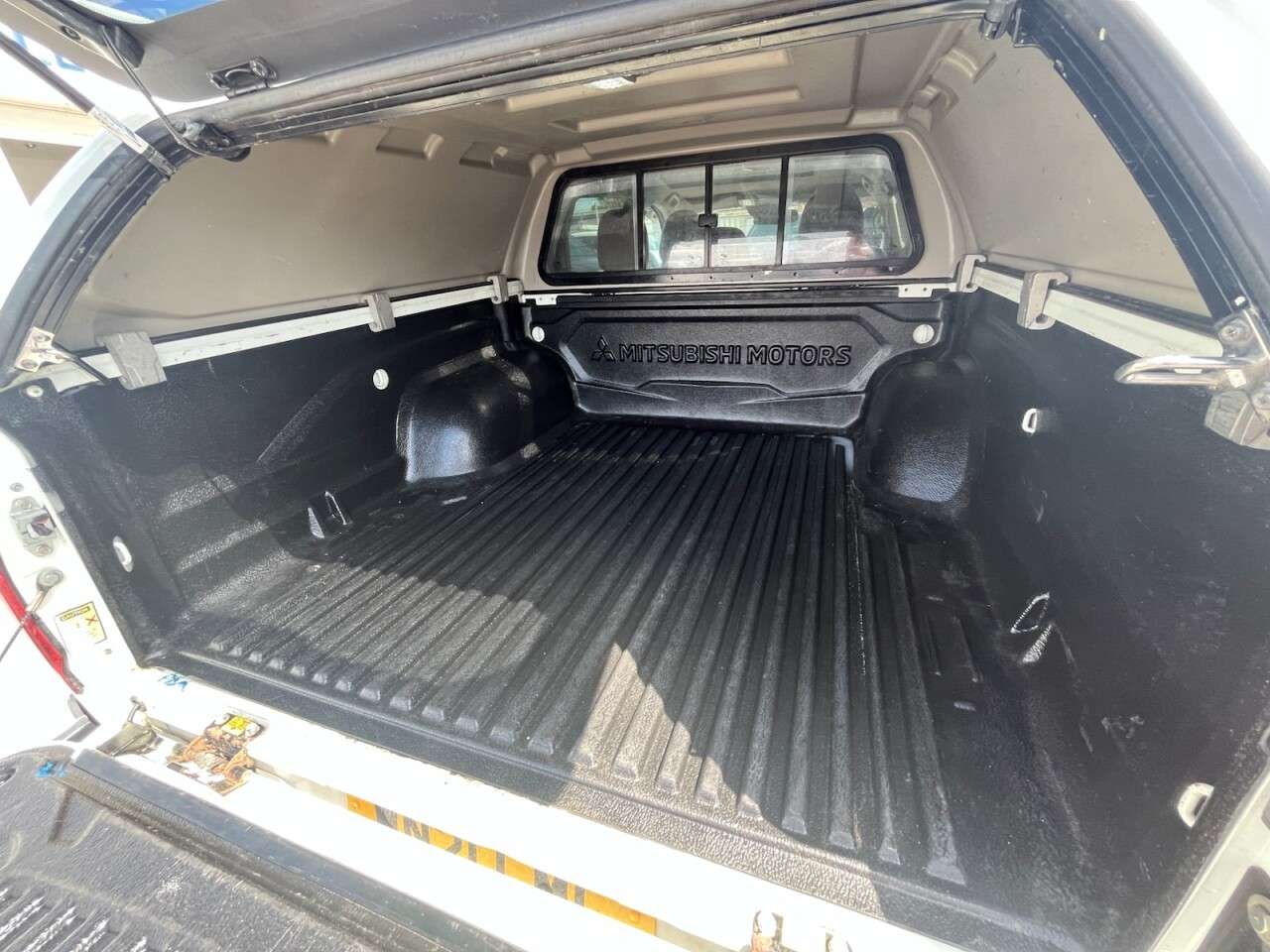 2021 MITSUBISHI L200 2021 MITSUBISHI L200