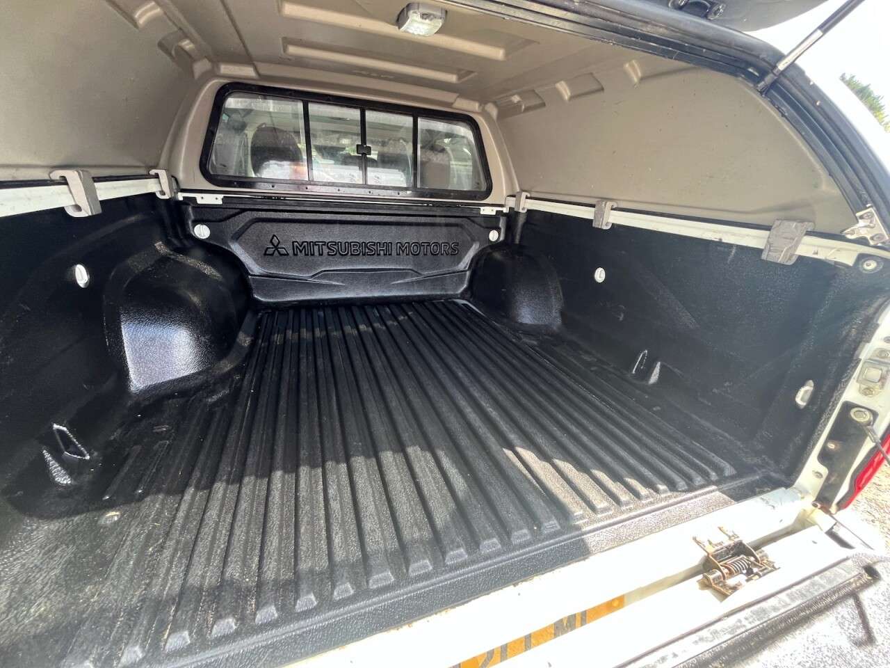 2021 MITSUBISHI L200 2021 MITSUBISHI L200