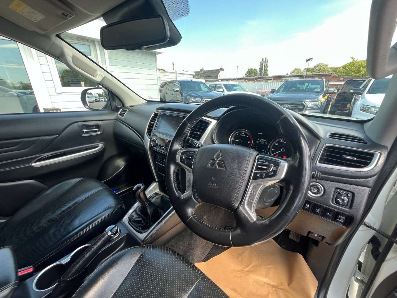 2021 MITSUBISHI L200 2021 MITSUBISHI L200