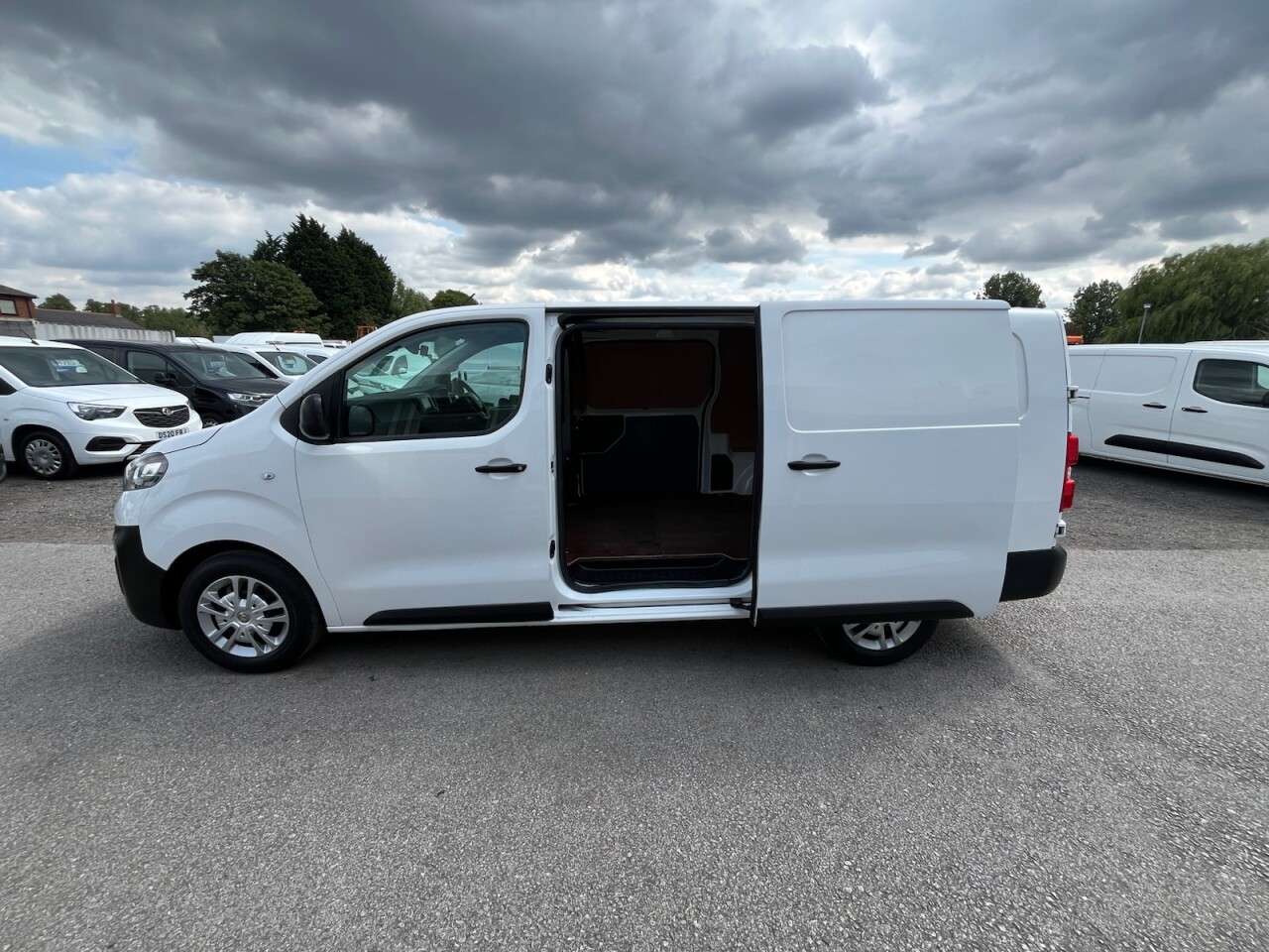 2021 VAUXHALL VIVARO 2021 VAUXHALL VIVARO