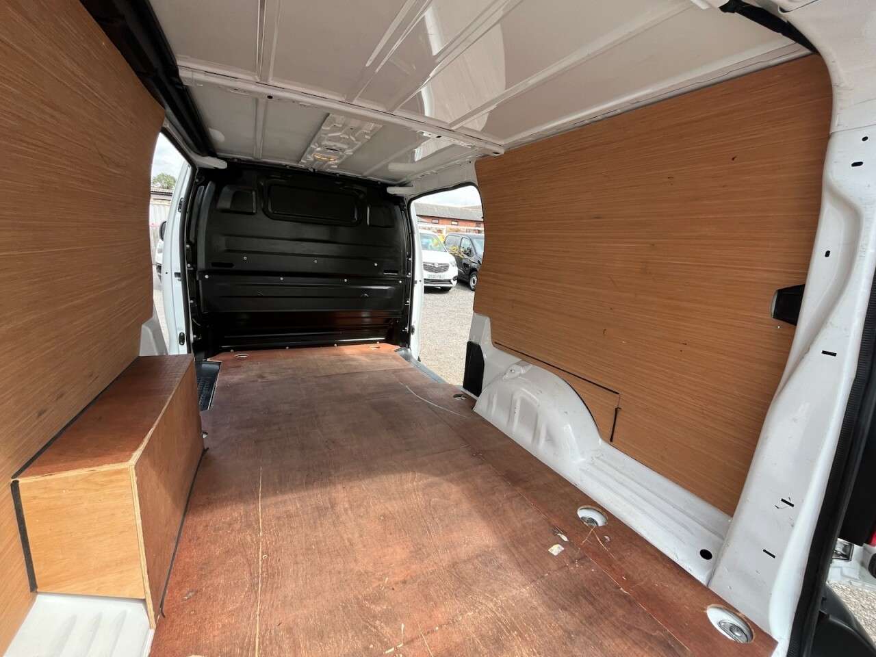 2021 VAUXHALL VIVARO 2021 VAUXHALL VIVARO