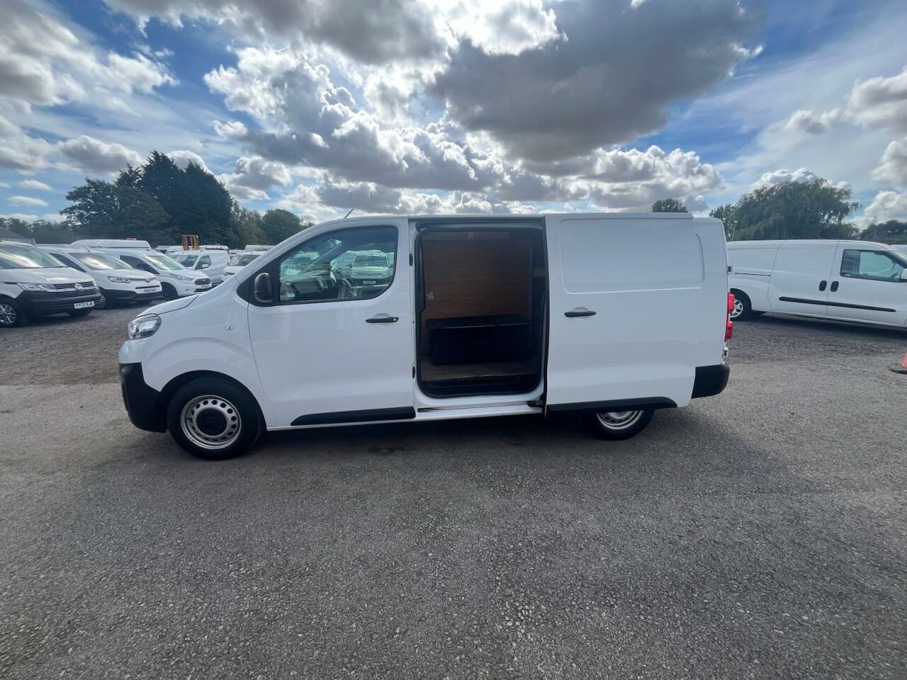 2022 VAUXHALL VIVARO 2022 VAUXHALL VIVARO