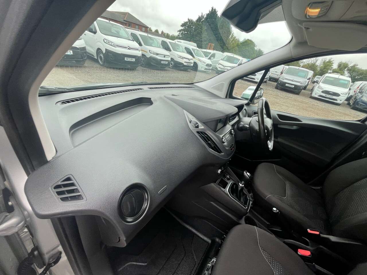 2022 FORD TRANSIT COURIER 2022 FORD TRANSIT COURIER