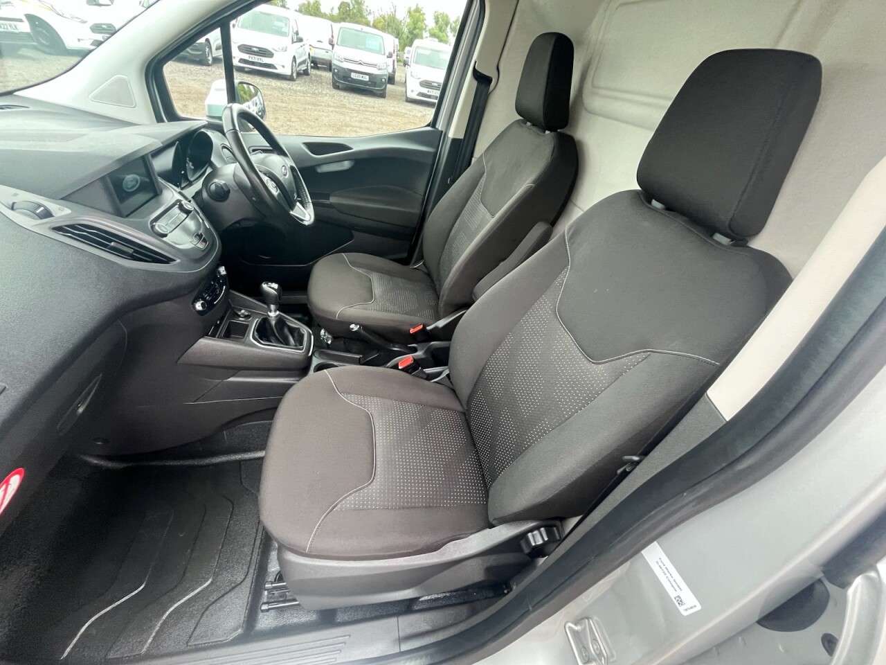 2022 FORD TRANSIT COURIER 2022 FORD TRANSIT COURIER