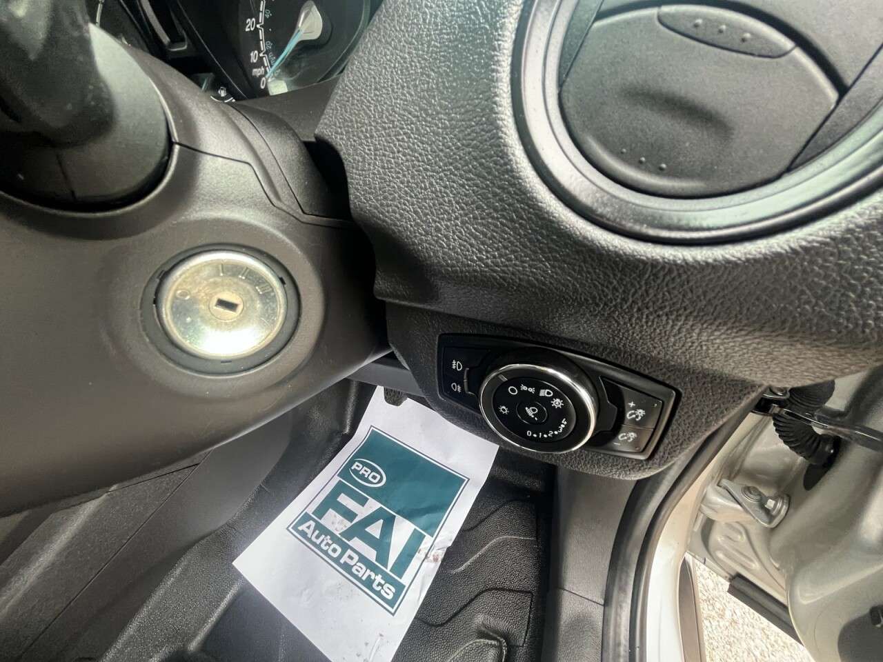 2022 FORD TRANSIT COURIER 2022 FORD TRANSIT COURIER