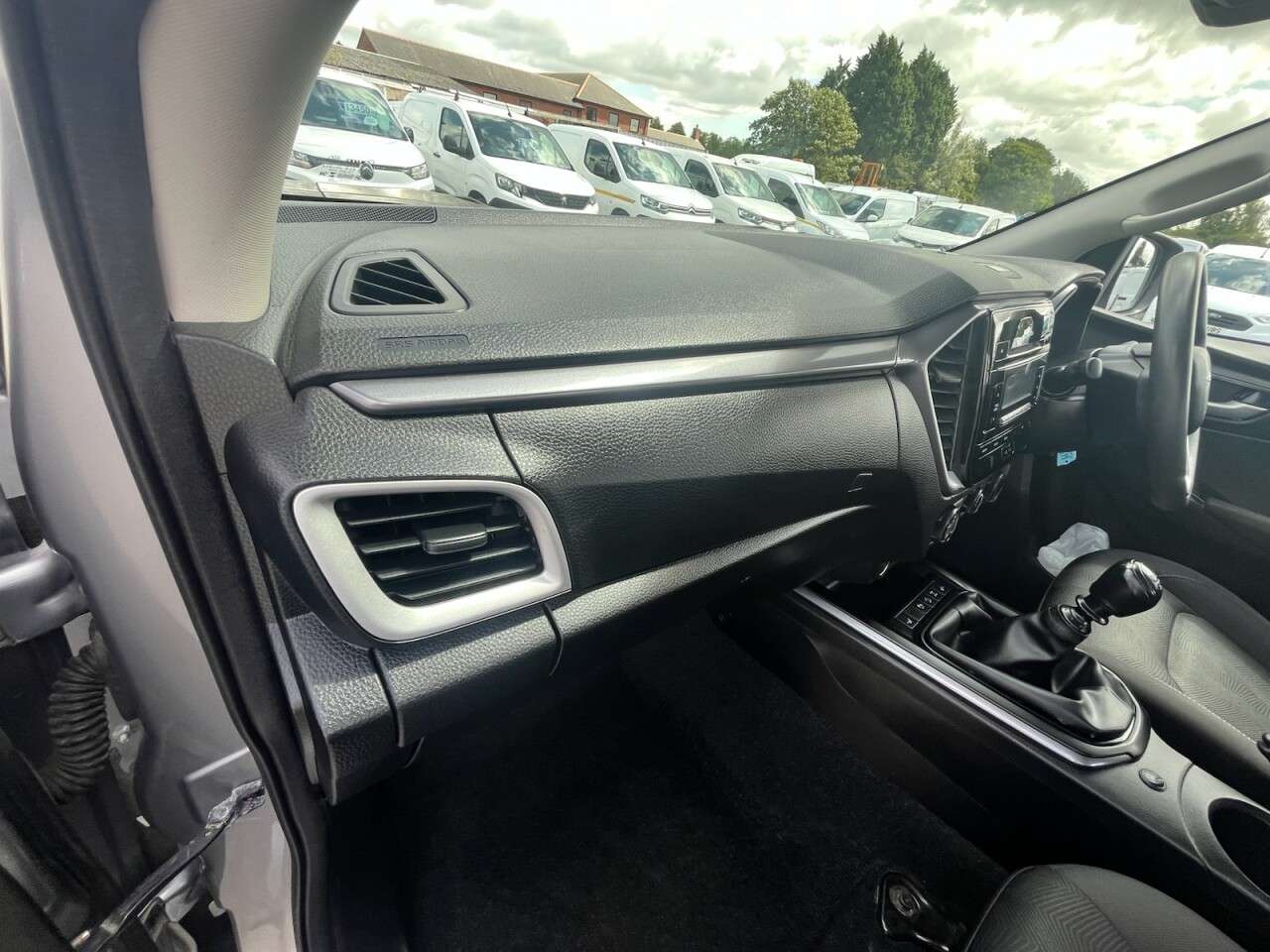 2021 ISUZU D-MAX 2021 ISUZU D-MAX