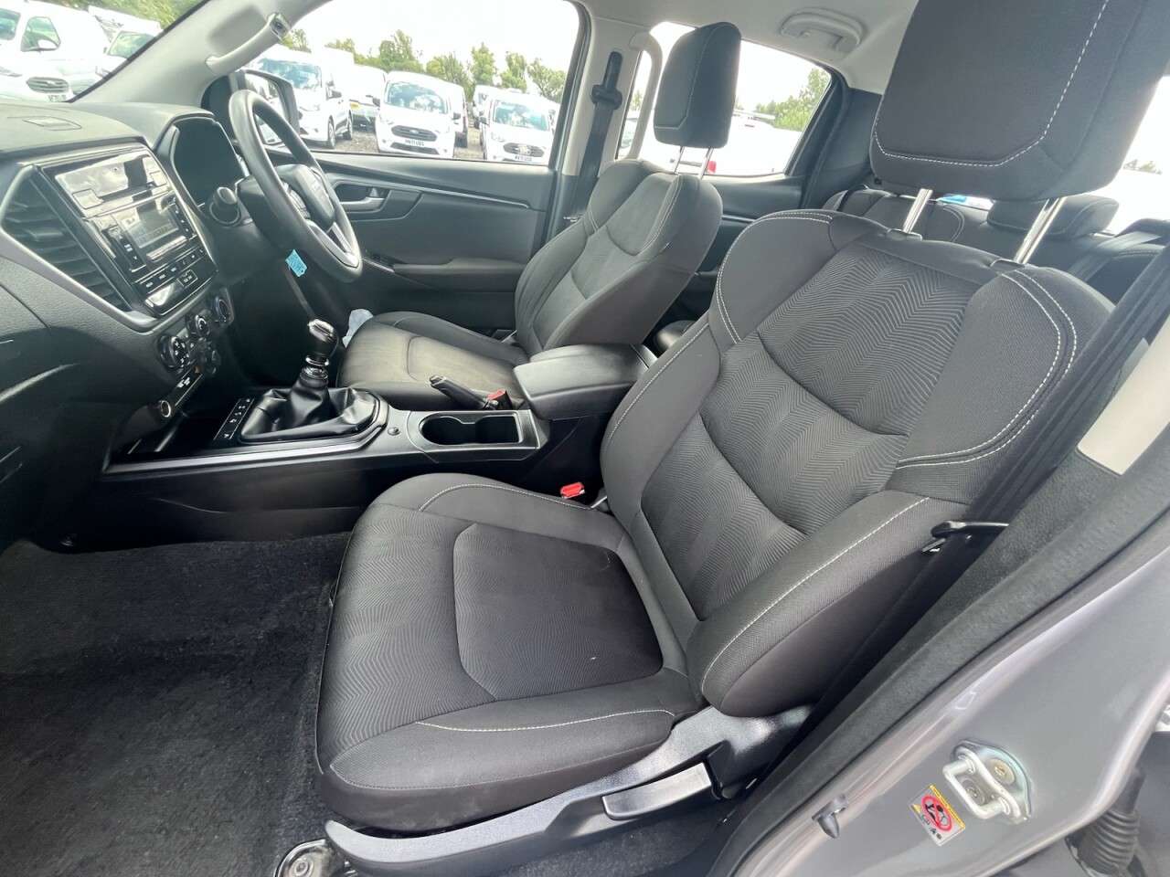 2021 ISUZU D-MAX 2021 ISUZU D-MAX