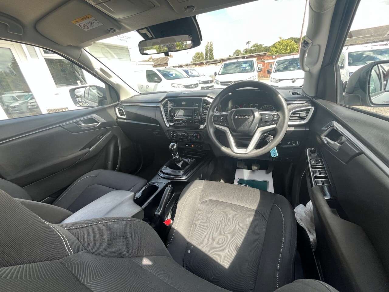 2021 ISUZU D-MAX 2021 ISUZU D-MAX