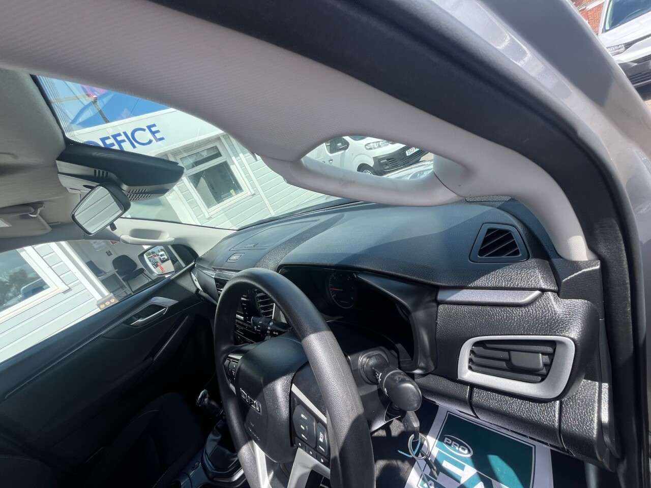 2021 ISUZU D-MAX 2021 ISUZU D-MAX