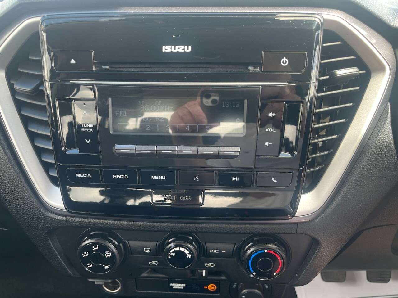 2021 ISUZU D-MAX 2021 ISUZU D-MAX