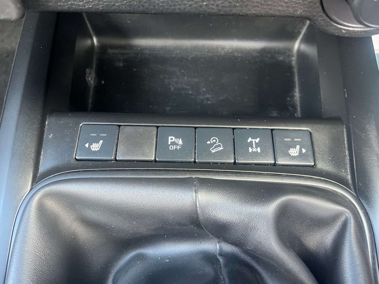 2021 ISUZU D-MAX 2021 ISUZU D-MAX