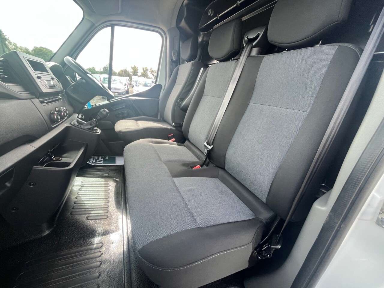 2022 RENAULT MASTER 2022 RENAULT MASTER