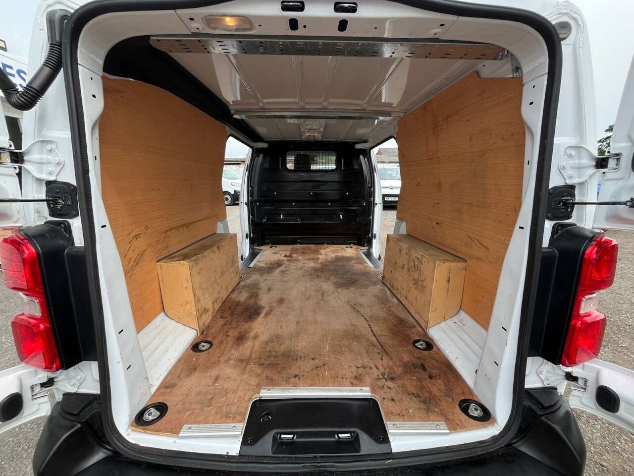 2023 TOYOTA PROACE 2023 TOYOTA PROACE