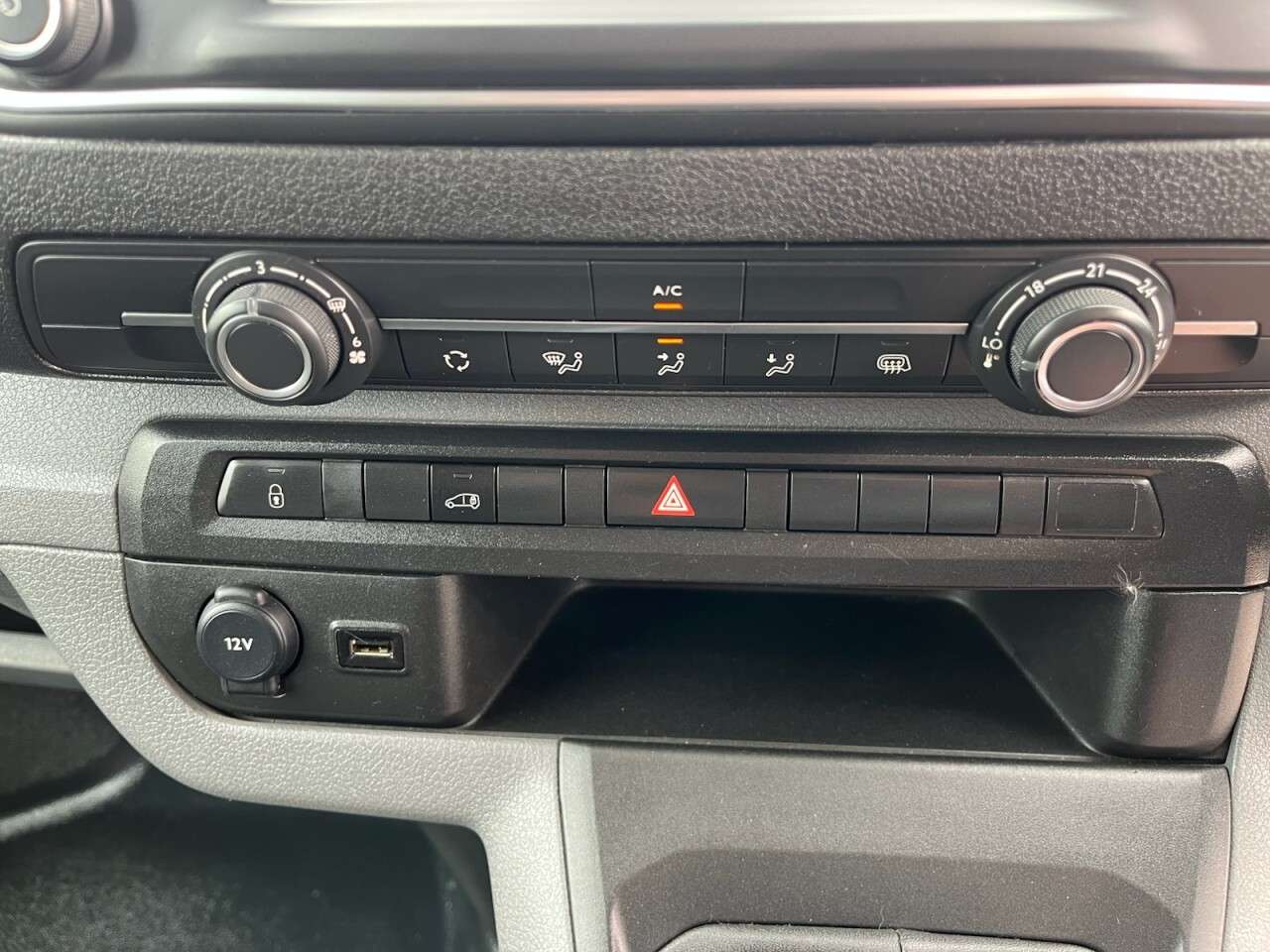 2023 TOYOTA PROACE 2023 TOYOTA PROACE