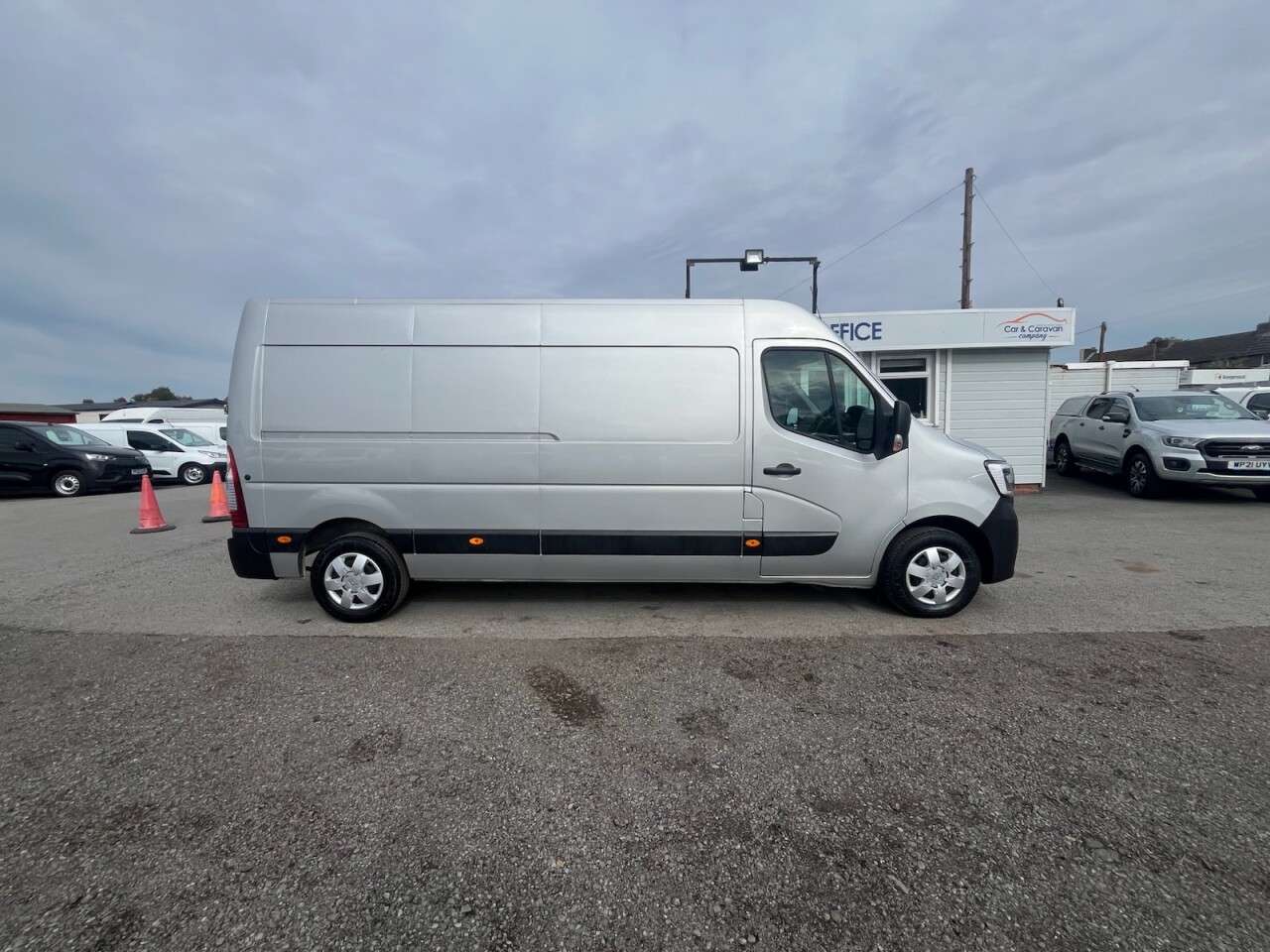 2021 RENAULT MASTER 2021 RENAULT MASTER