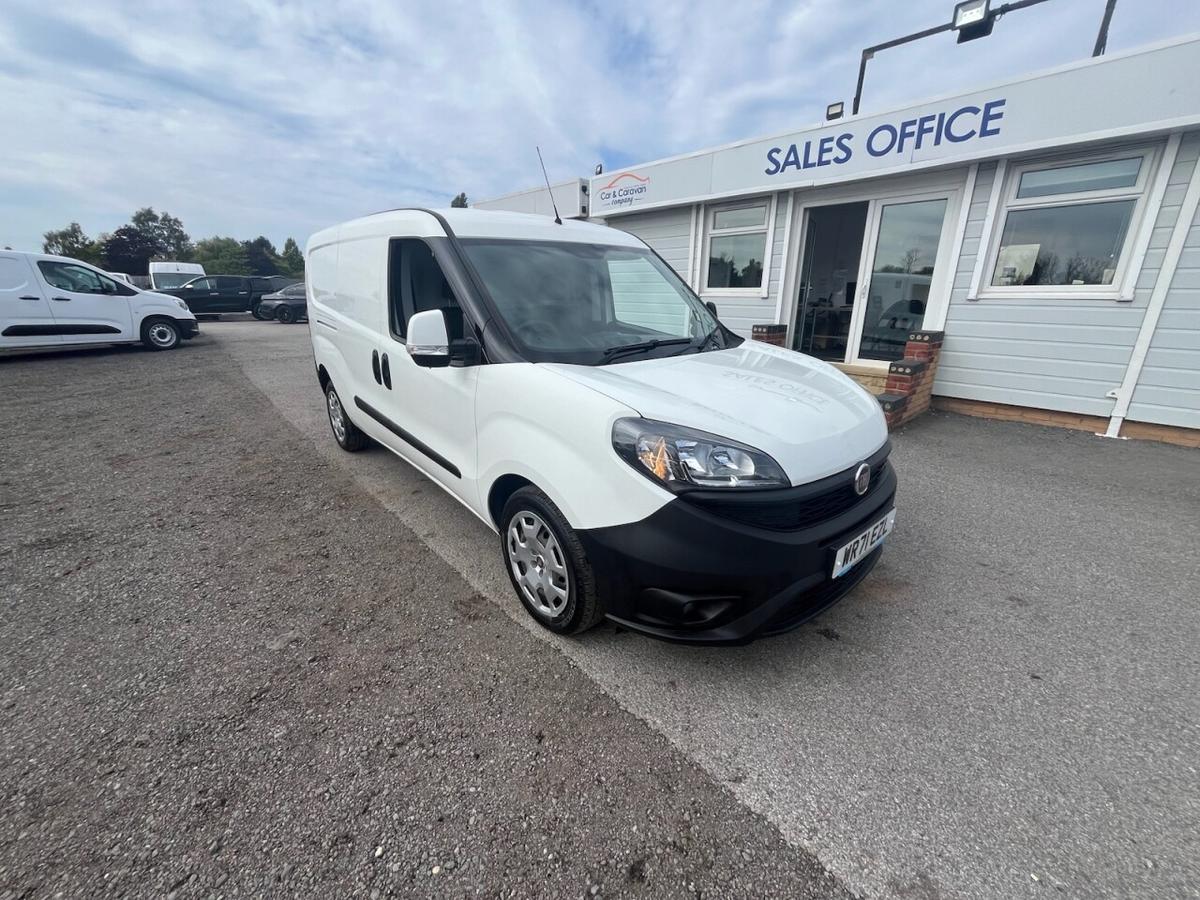 Check out this Fiat Doblo 2021 Diesel Manual