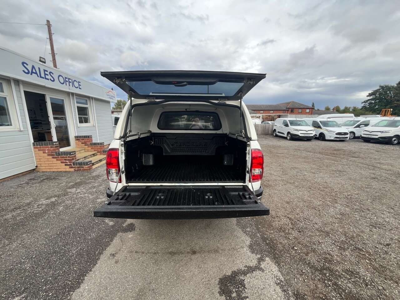 2021 TOYOTA HI-LUX 2021 TOYOTA HI-LUX