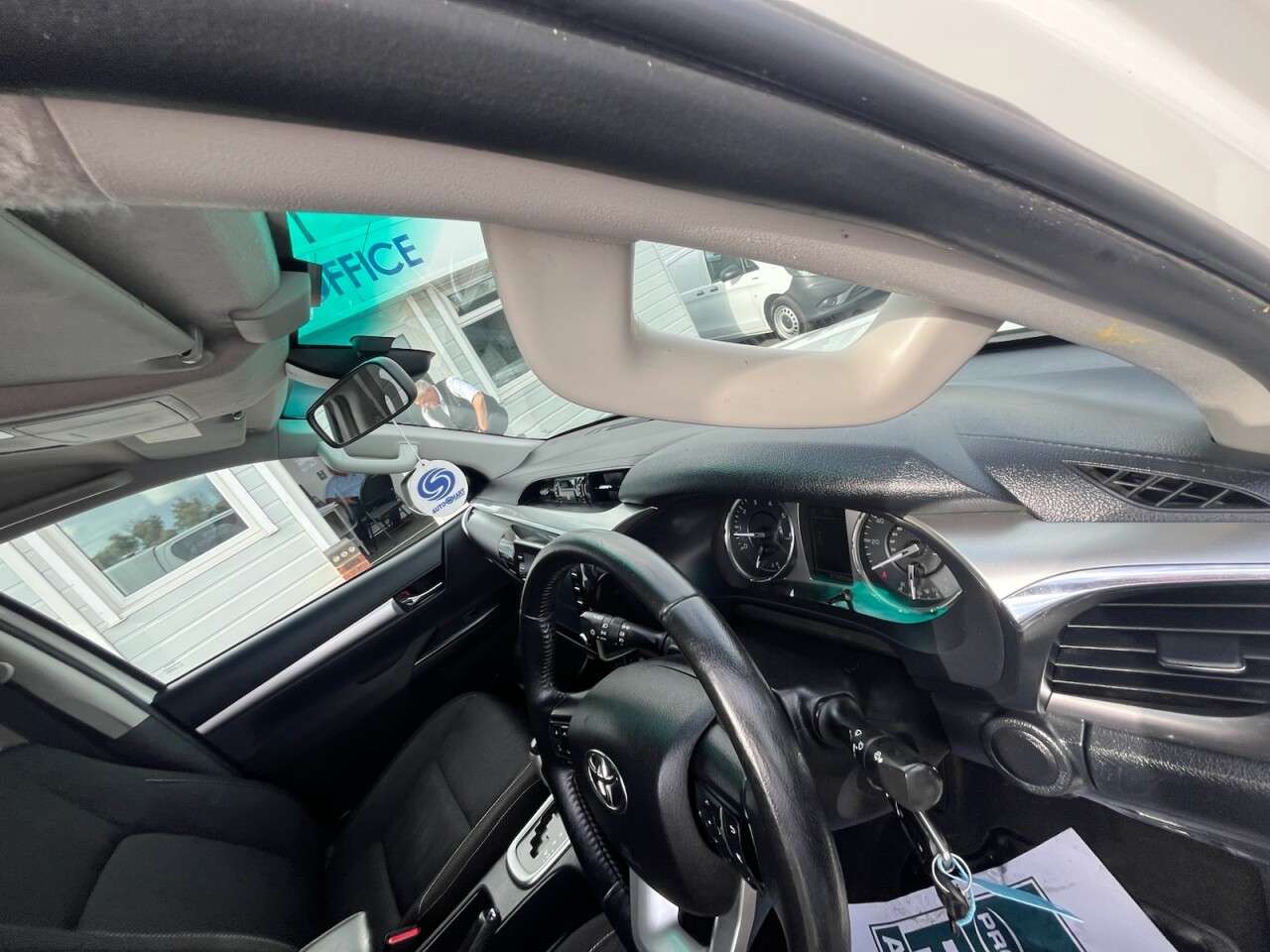 2021 TOYOTA HI-LUX 2021 TOYOTA HI-LUX