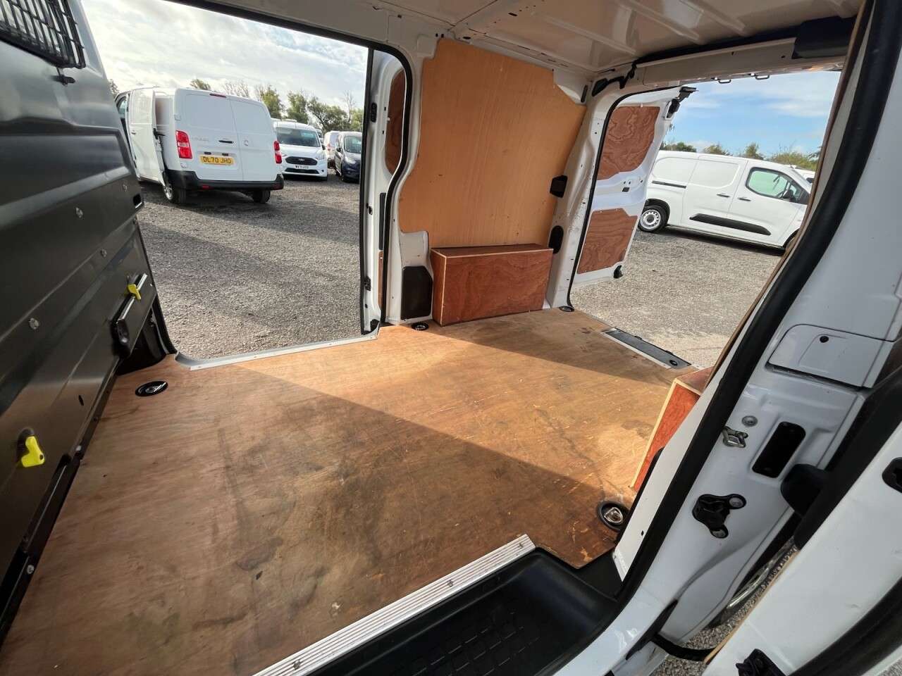 2022 TOYOTA PROACE 2022 TOYOTA PROACE