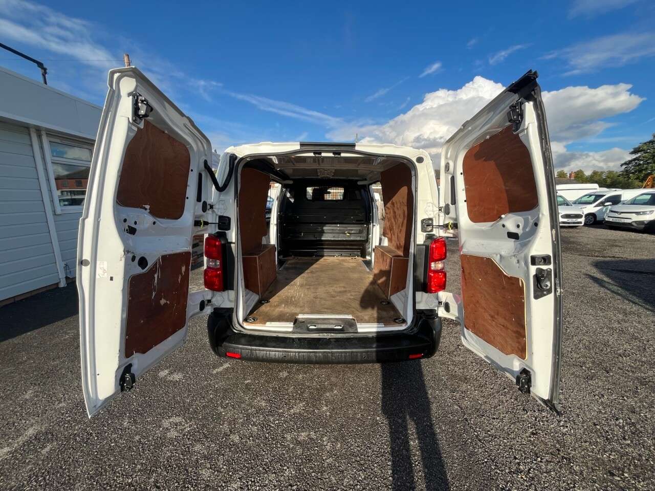 2022 TOYOTA PROACE 2022 TOYOTA PROACE