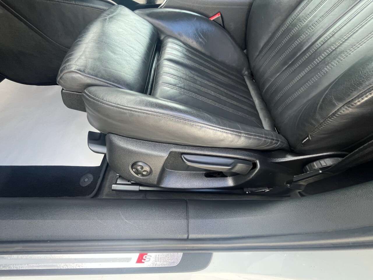 2014 AUDI A6 SALOON 2014 AUDI A6 SALOON