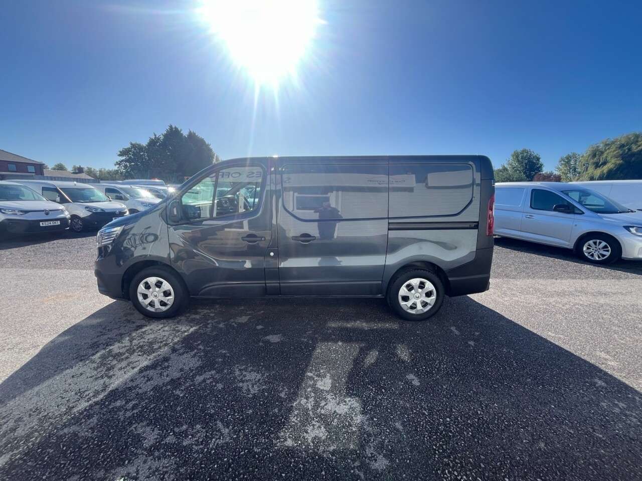 2022 RENAULT TRAFIC 2022 RENAULT TRAFIC