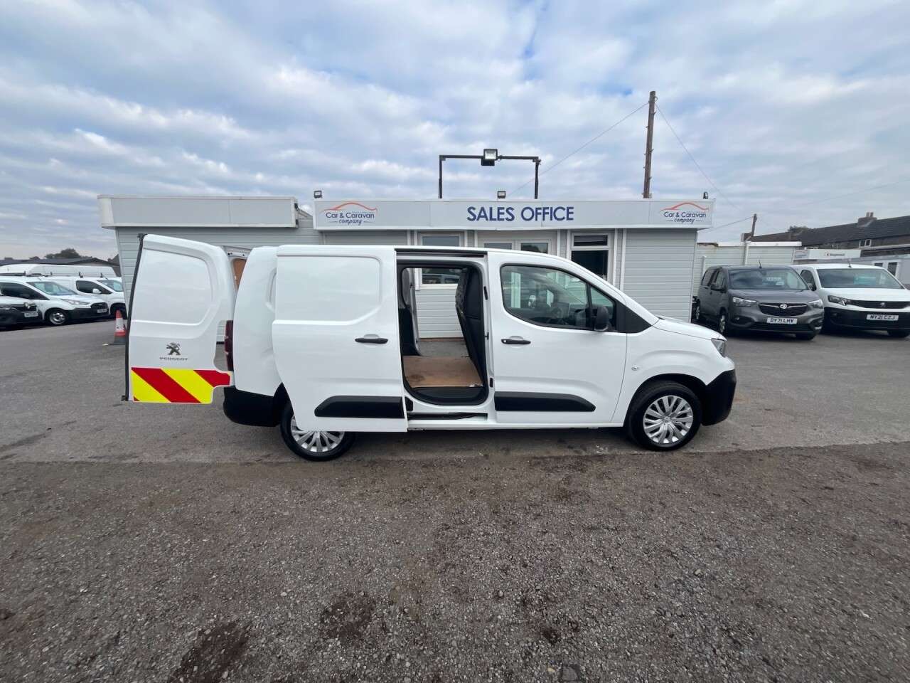 2021 PEUGEOT PARTNER 2021 PEUGEOT PARTNER